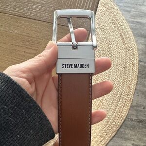 Steve Madden Reversible Black/Tan Leather Belt with Silver Buckle